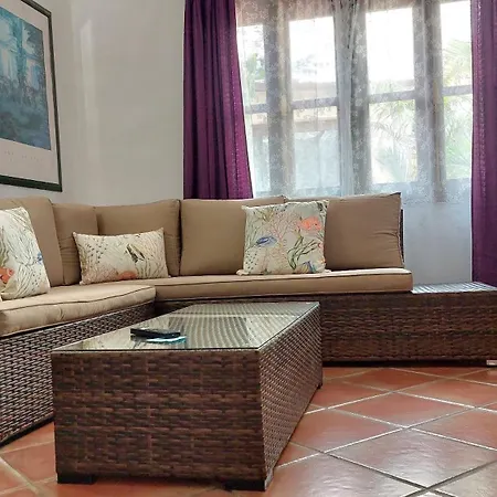 Aptos Monasterio De San Antonio 2 Apartment