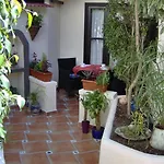 Aptos Monasterio De San Antonio 2 Apartman *