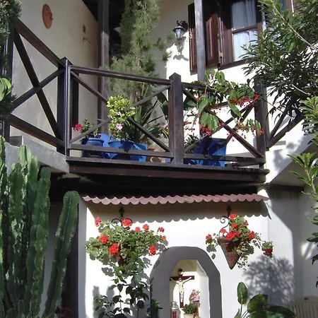 アパート Aptos Monasterio De San Antonio 2